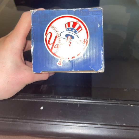 MLB Mark Teixeira Bobblehead - Blue and White - Picture 6 of 6